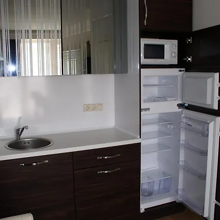 Lvv Palace Солнечный берег