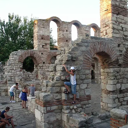 Lvv Palace Солнечный берег